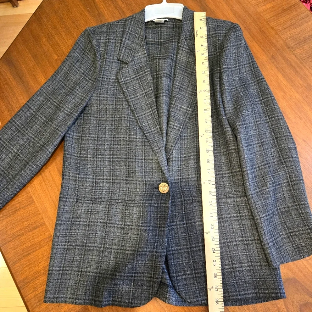 Alice Stuart Grey Plaid Woman's Jacket/Blazer Size Small - Picture 10 of 12